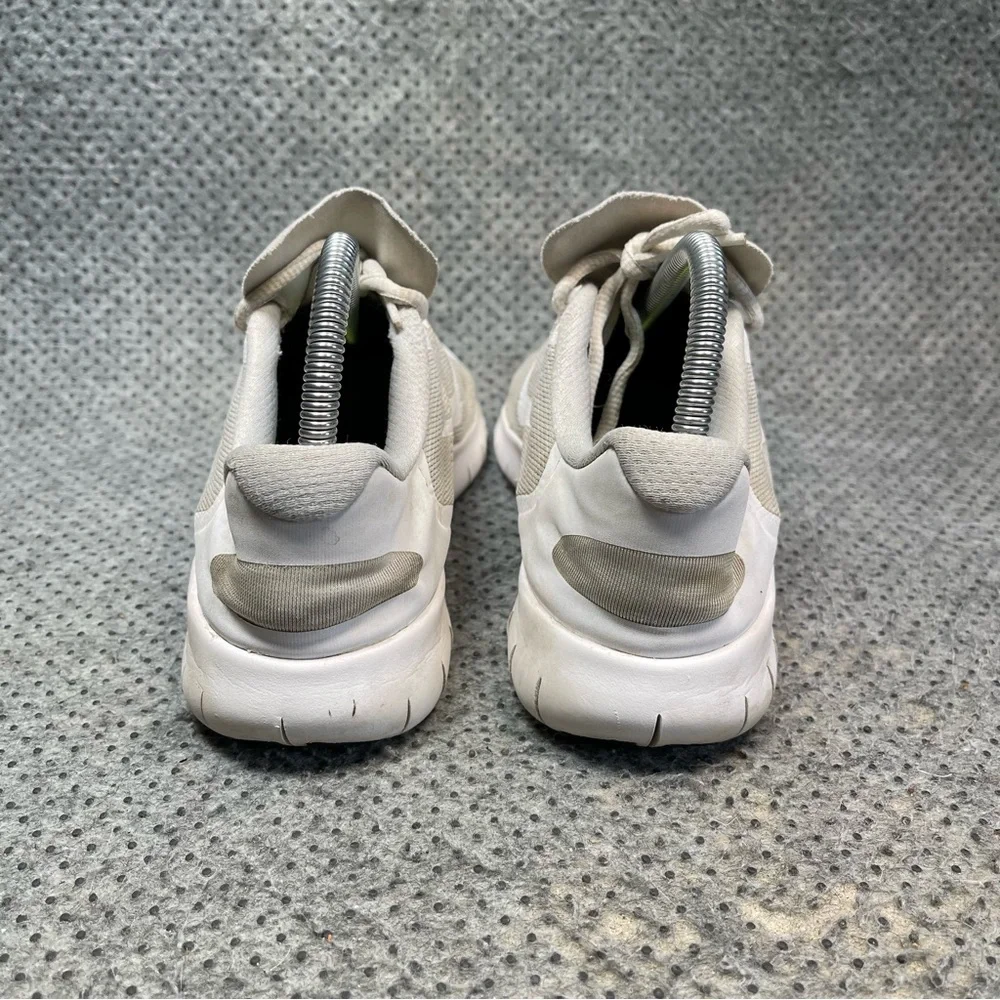 Nike Free RN White Running Shoes Size 7.5 Women’s 6 Men’s
